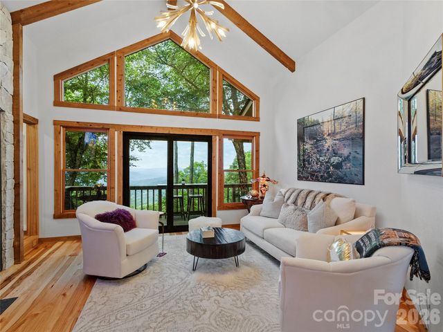 135 Club House Drive 5A, Burnsville, NC 28714