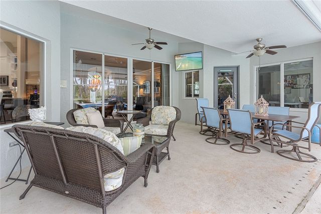 2190 4th Lane SW, Vero Beach, FL 32962
