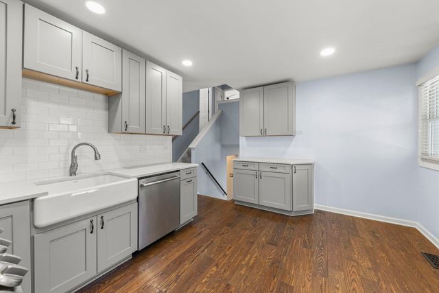 6S174 LAKEWOOD Drive, Naperville, IL 60540