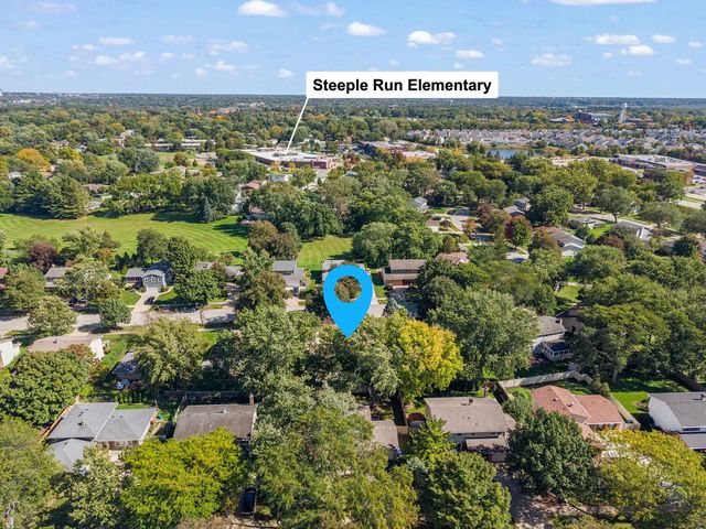 6S174 LAKEWOOD Drive, Naperville, IL 60540