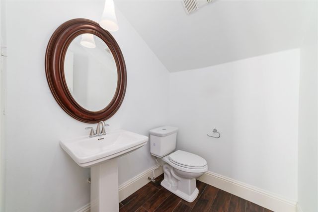 7655 S Braeswood Boulevard 5, Houston, TX 77071