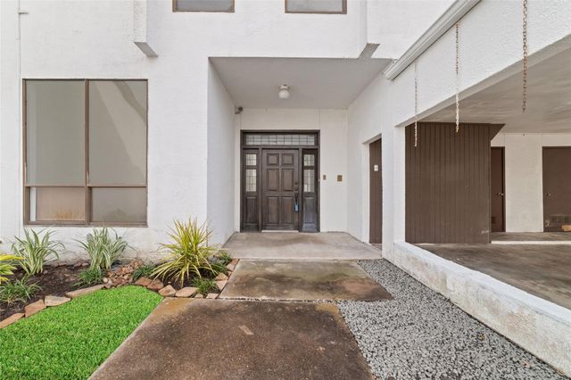 7655 S Braeswood Boulevard 5, Houston, TX 77071