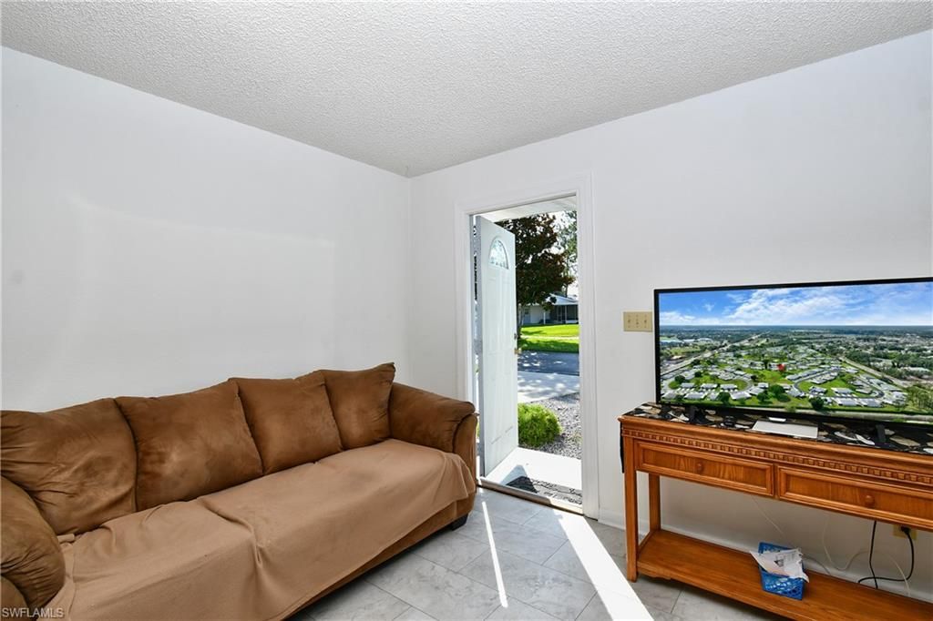 26 Pinewood BLVD, LEHIGH ACRES, FL 33936 — photo 5