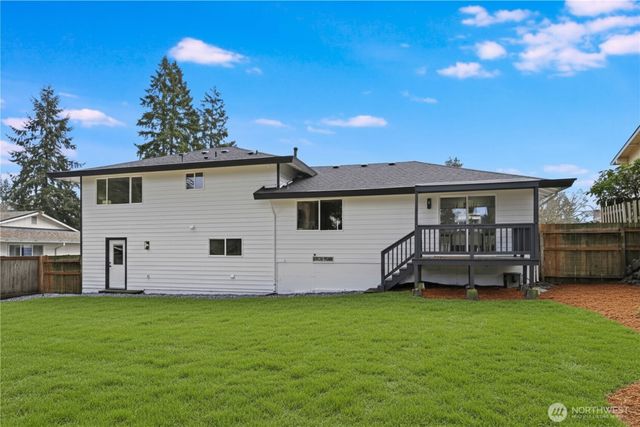 7606 91st Avenue SW, Lakewood, WA 98498