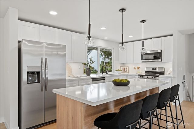 7606 91st Avenue SW, Lakewood, WA 98498