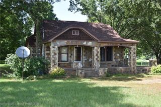 4557 State Highway 10, Booneville, AR 72927