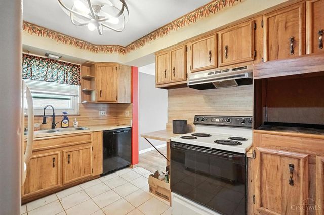 969 Glenna Drive, Cincinnati, OH 45238