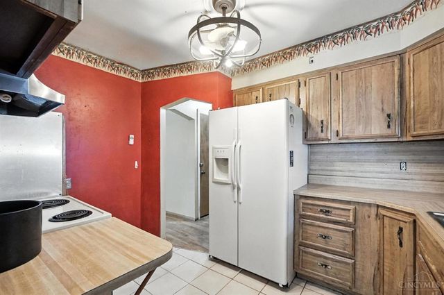 969 Glenna Drive, Cincinnati, OH 45238