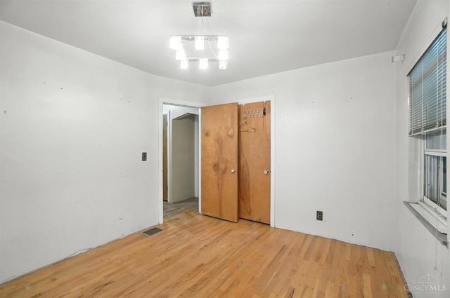 969 Glenna Drive, Cincinnati, OH 45238