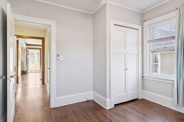 1717 Berkeley Avenue, Saint Paul, MN 55105