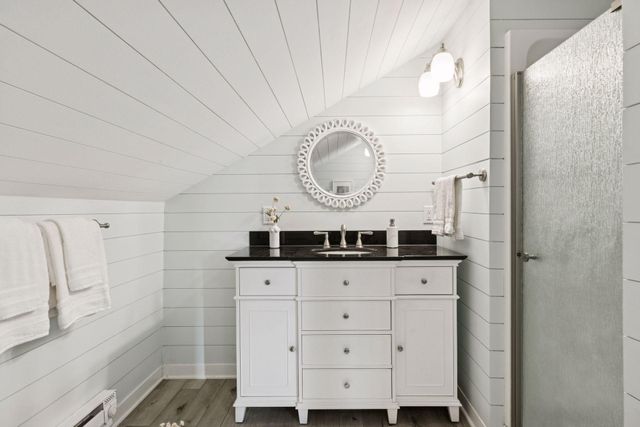 1717 Berkeley Avenue, Saint Paul, MN 55105