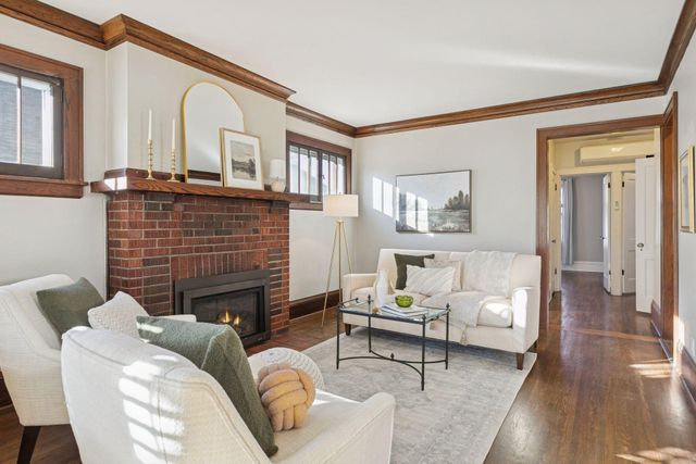 1717 Berkeley Avenue, Saint Paul, MN 55105