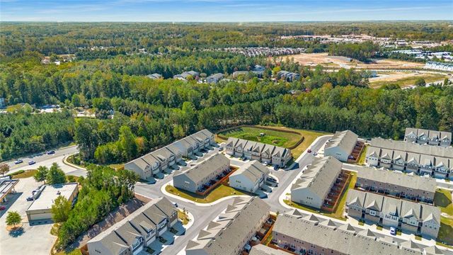 7624 Squire Court, Fairburn, GA 30213