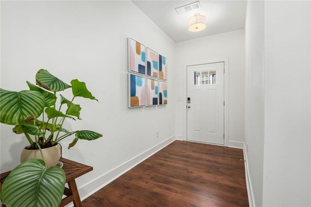 7624 Squire Court, Fairburn, GA 30213