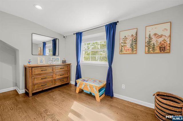 41 Hetherington Road, Nutley, NJ 07110