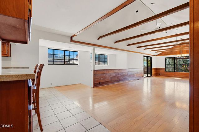 68 W Mira Monte Avenue, Sierra Madre, CA 91024