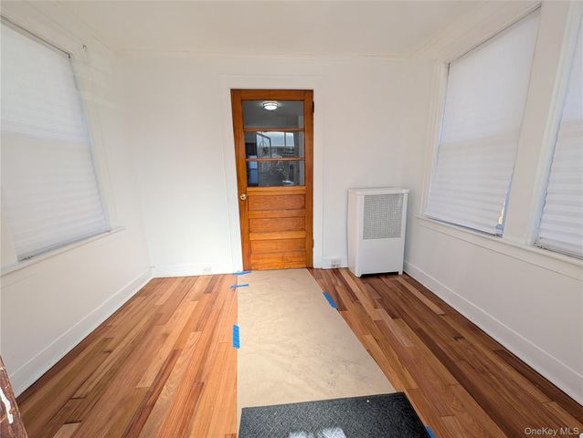 92-55 215th Place, Queens Village, NY 11428