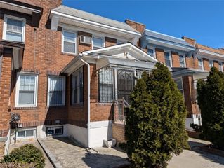 92-55 215th Place, Queens Village, NY 11428