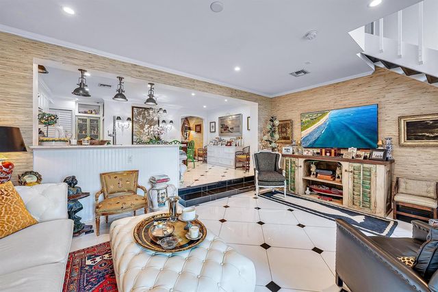 3543 S Ocean Boulevard 107, South Palm Beach, FL 33480