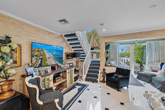 3543 S Ocean Boulevard 107, South Palm Beach, FL 33480