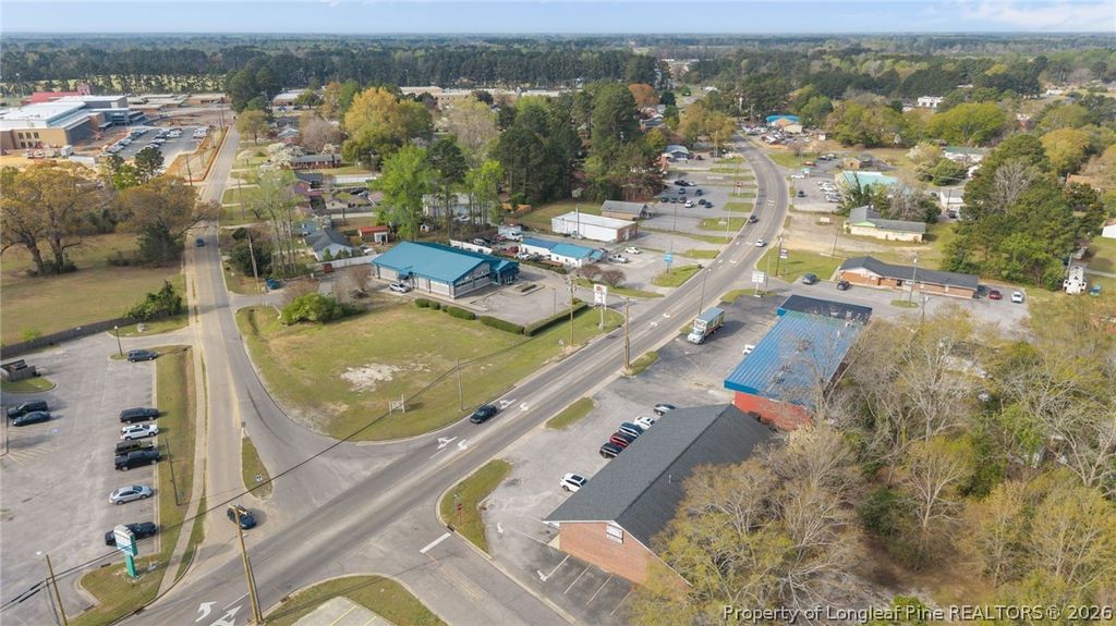 402-406 Harris Avenue, Raeford, NC 28376 — photo 15