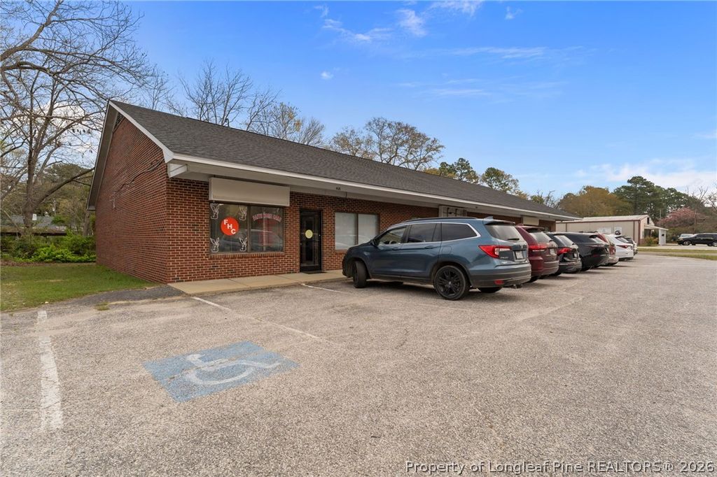 402-406 Harris Avenue, Raeford, NC 28376 — photo 2