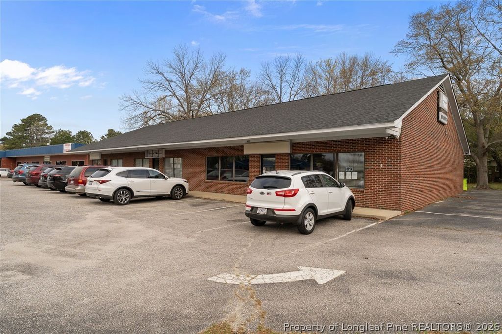 402-406 Harris Avenue, Raeford, NC 28376 — photo 3