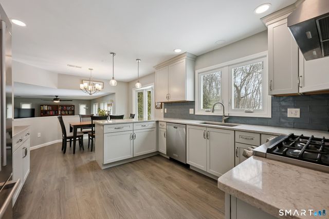 170 Whitewood Drive, Rocky Hill, CT 06067