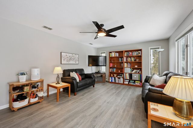 170 Whitewood Drive, Rocky Hill, CT 06067