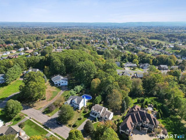 170 Whitewood Drive, Rocky Hill, CT 06067