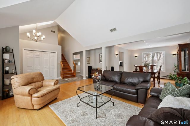 170 Whitewood Drive, Rocky Hill, CT 06067