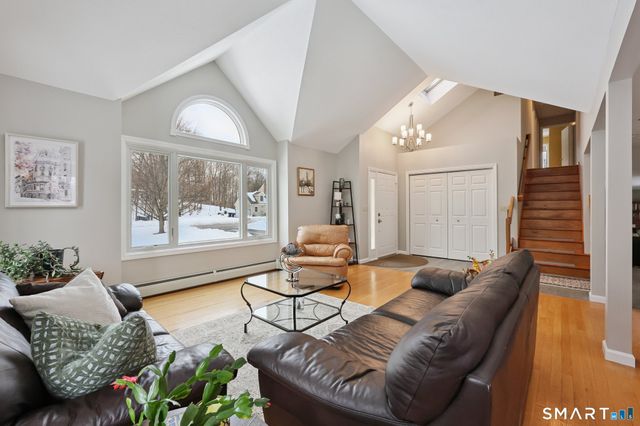 170 Whitewood Drive, Rocky Hill, CT 06067