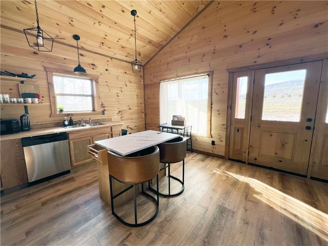 6893 Hwy 74E, Jasper, AR 72641
