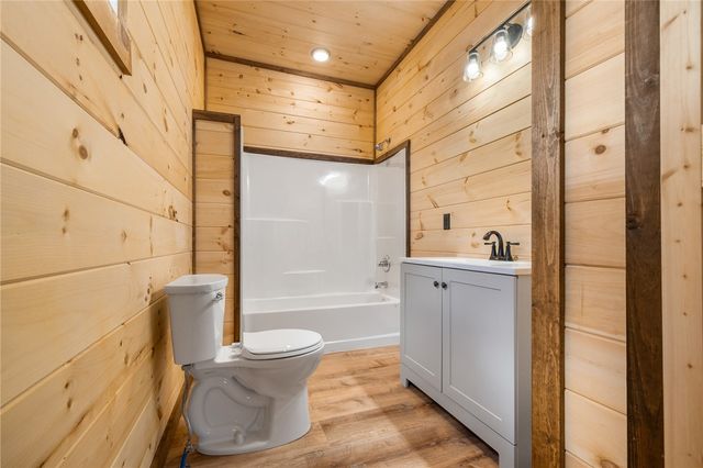 6893 Hwy 74E, Jasper, AR 72641