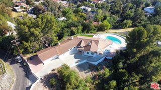 5026 Medina Road, Woodland Hills, CA 91364
