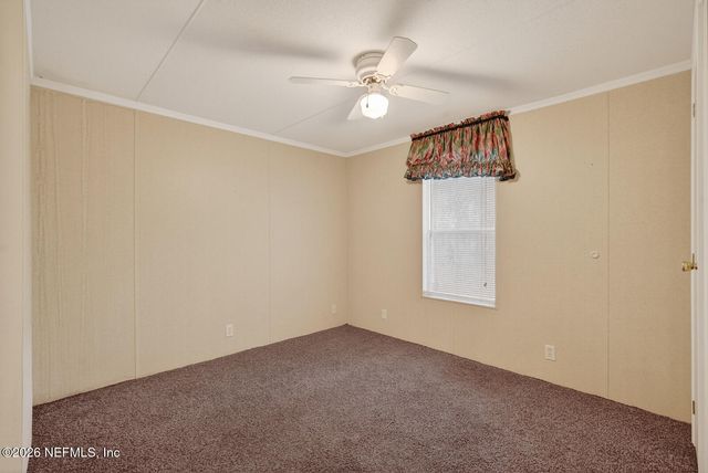440 DUMBARTON Avenue, Crescent City, FL 32112