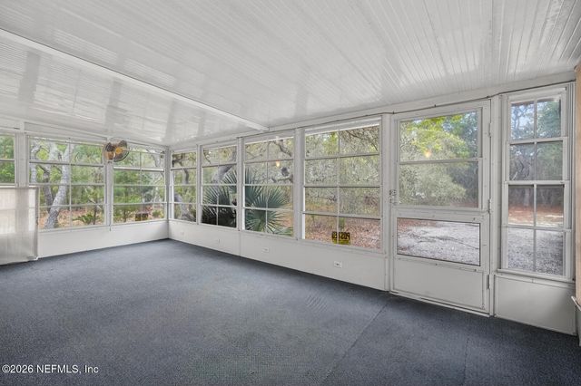 440 DUMBARTON Avenue, Crescent City, FL 32112