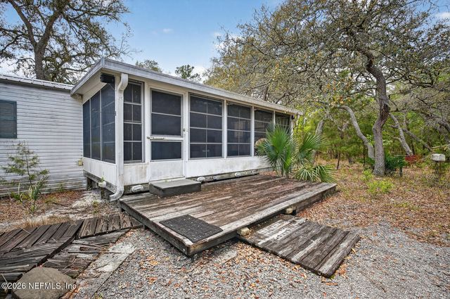 440 DUMBARTON Avenue, Crescent City, FL 32112