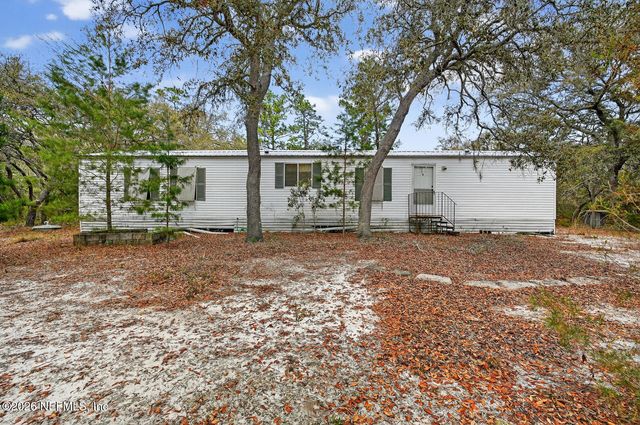 440 DUMBARTON Avenue, Crescent City, FL 32112