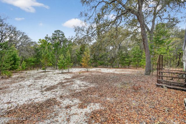 440 DUMBARTON Avenue, Crescent City, FL 32112
