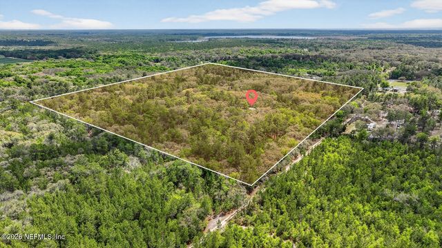 440 DUMBARTON Avenue, Crescent City, FL 32112