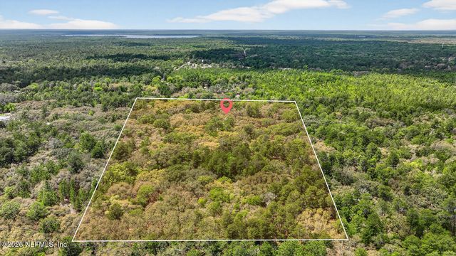 440 DUMBARTON Avenue, Crescent City, FL 32112