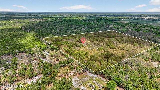 440 DUMBARTON Avenue, Crescent City, FL 32112