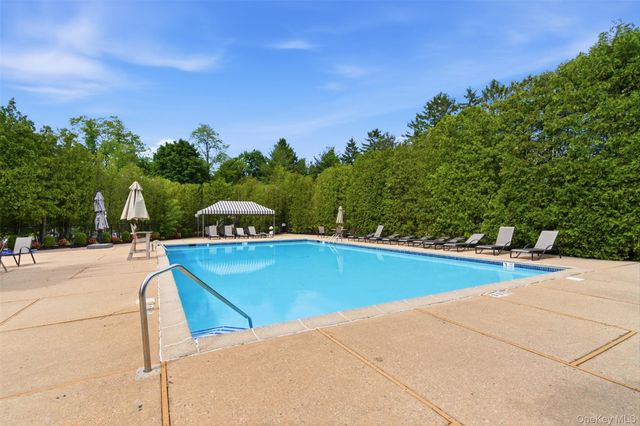 67 Villas Circle, Melville, NY 11747