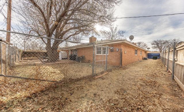 2410 33rd Street, Lubbock, TX 79411