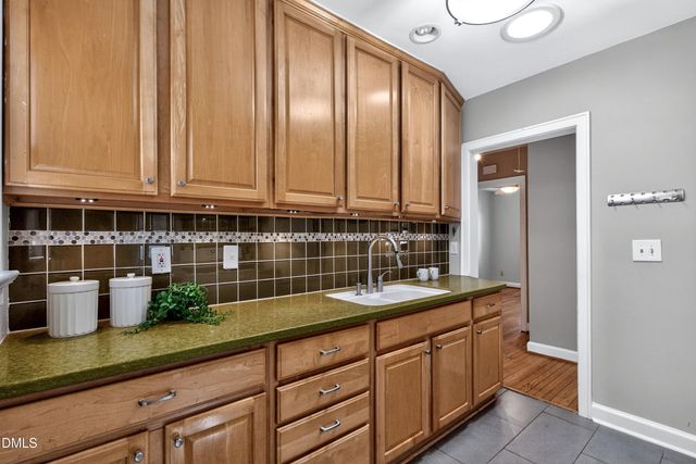 1506 Hanover Street, Raleigh, NC 27608