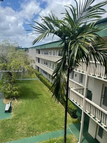 1450 Atlantic Shores Blvd 304, Hallandale Beach, FL 33009