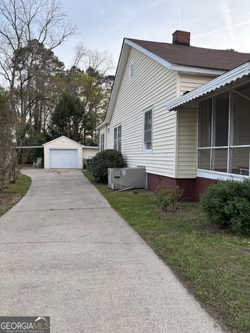 611 South 4th. Street, Lanett, AL 36863