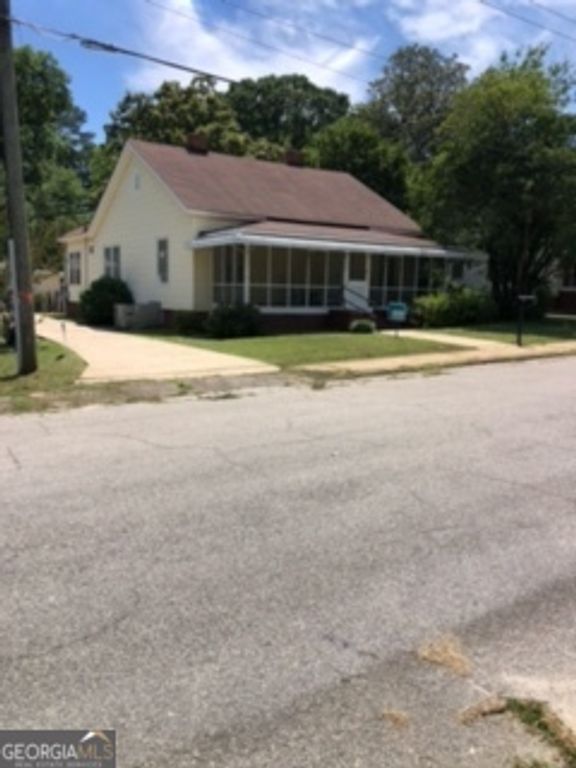 611 South 4th. Street, Lanett, AL 36863