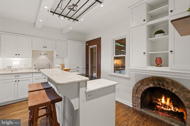 1360 L ST SE, Washington, DC 20003